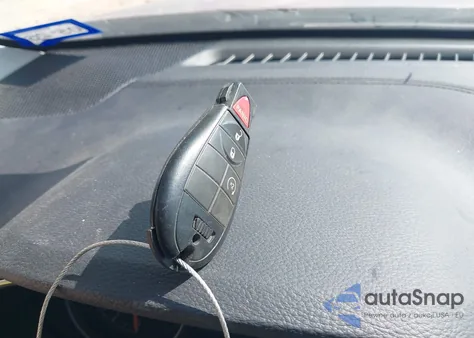 2019 Jeep Cherokee Latitude 4X4 from USA, damaged, VIN 1C4PJMCX3KD159019